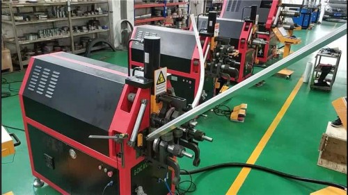 3D CNC aluminum profile roll bending machine