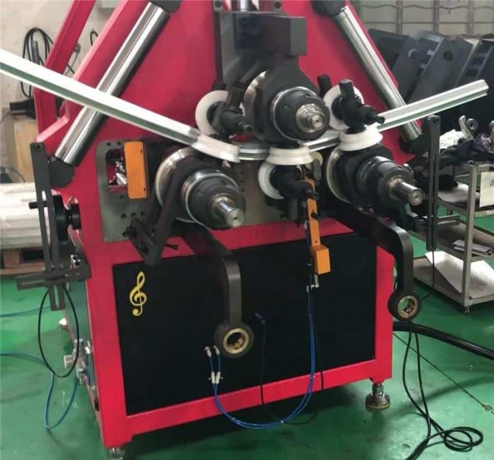 Metal Bending Machine | Metal Curving Machine