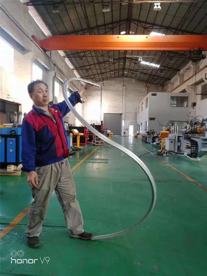 3D CNC aluminum profile bending machine