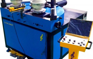Horizontal CNC rolling and bending machine
